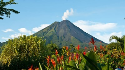 Volcan Arenal Custom